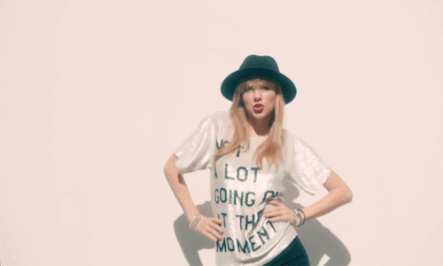I enjoy going a lot. Taylor Swift a lot. Taylor Swift 22 a lot going on the moment. Тейлор Свифт not a lot going at the moment. Тейлор Свифт me клип.