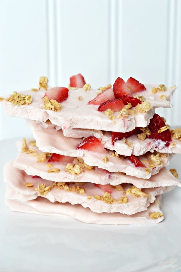 Fruity Frozen Yogurt Bark