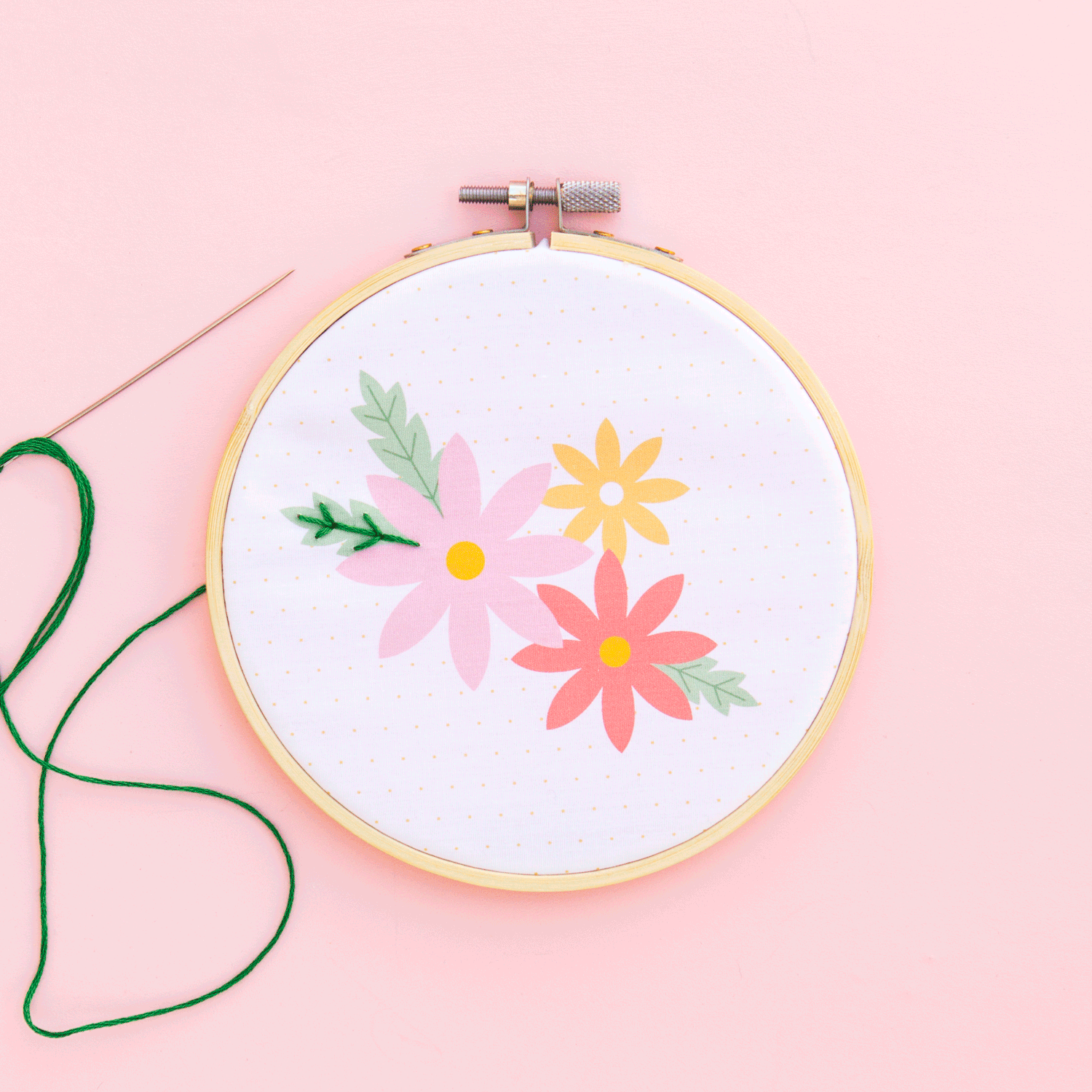 15 Cheap And Easy Ways To Make Your Bedroom More Cheerful