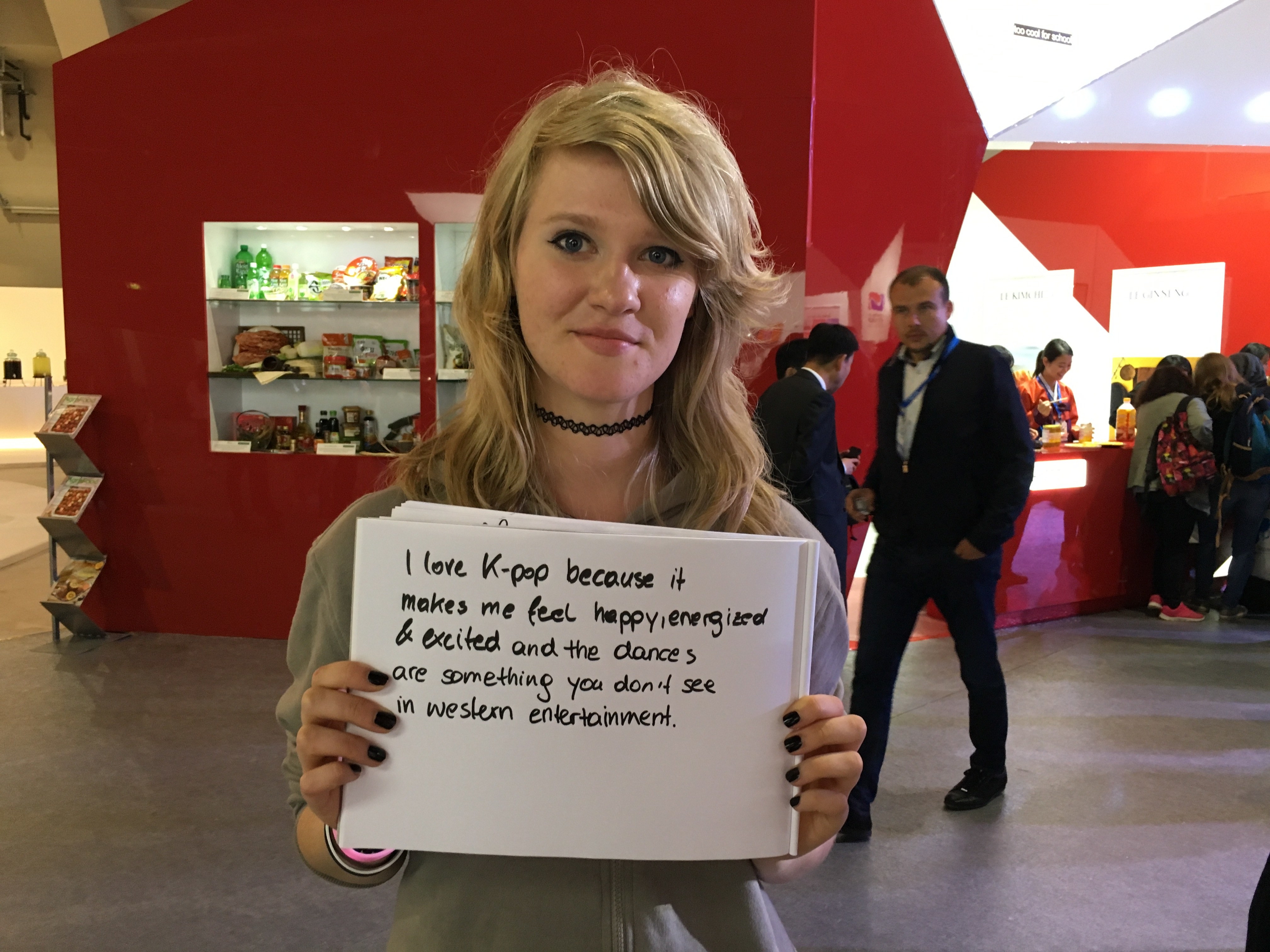 «J'adore la K-pop parce qu'elle me rend heureuse, pleine d'énergie et d'excitation. Et les chorégraphies ne sont pas celles de la pop occidentale.»