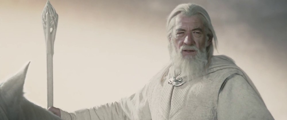 (Here's the same scene from 'The Lord of the Rings' for reference.)