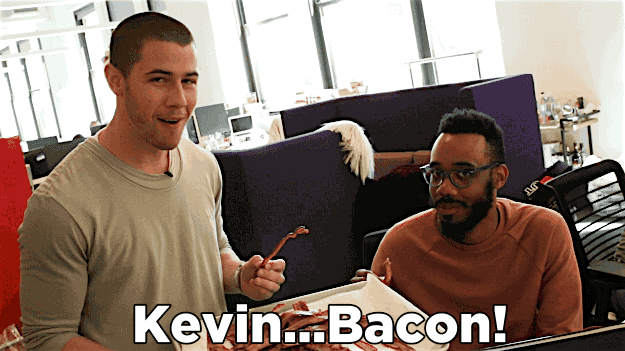 Nick Jonas Surprised A Bunch Of Buzzfeed Staffers With Bacon 1798