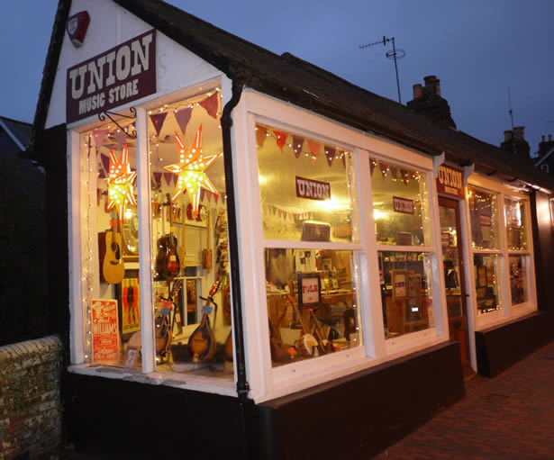 This music store is for fans of folk, country, and Americana genre! The owners, Stevie and Jamie Freeman, host gigs regularly, work with a local youth charity (Starfish Youth Music) to support newbie musicians, and run their own record label. Mumford & Sons loved Union Music Store so much that they held a festival in Lewes!