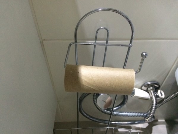 Que Deus perdoe essas pessoas ruins!