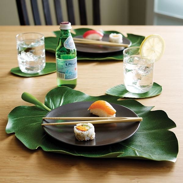 These banana leaf placemats that'll probably make dinner taste 10x better.