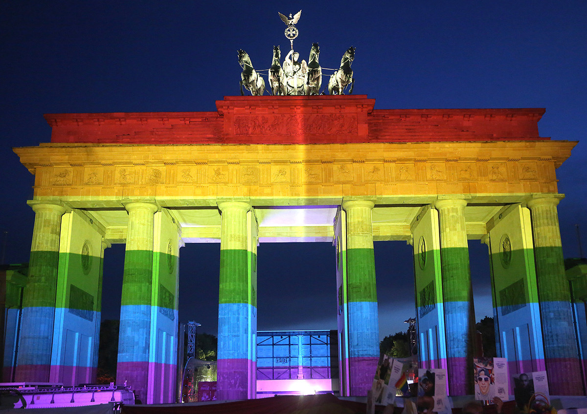 Бранденбургские ворота ЛГБТ