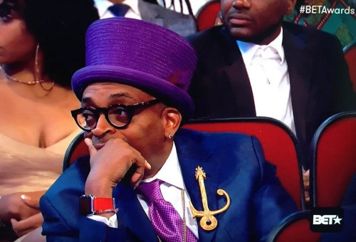 Earlier this evening, the famous filmmaker showed up to the 2016 BET Awards looking very similar to the fictional candy-maker Willy Wonka.