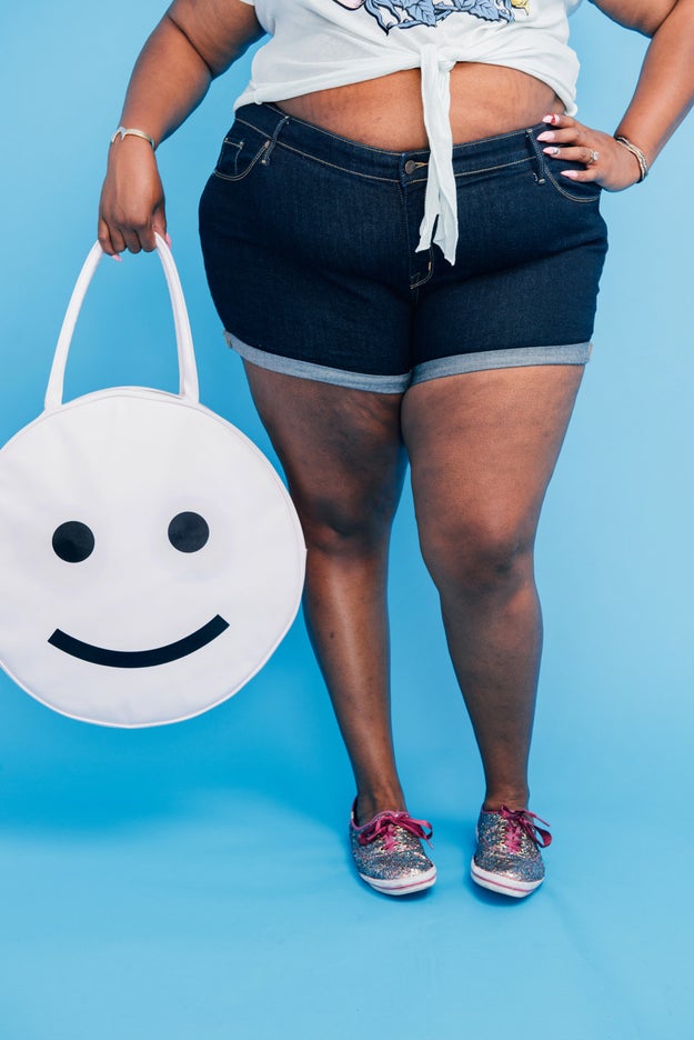 This smiley face cooler bag: