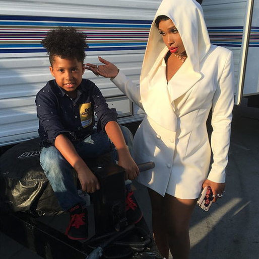 Side note: When did J.Hud's son get this big?!