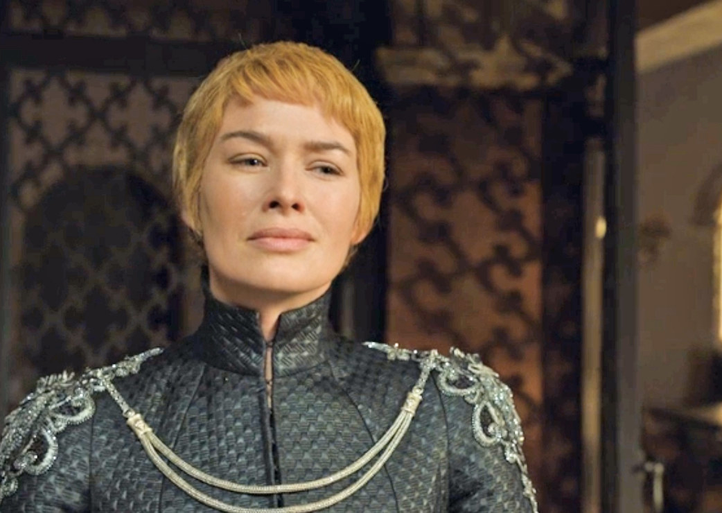 People Are Living For Cersei's Outfit On Last Night's 