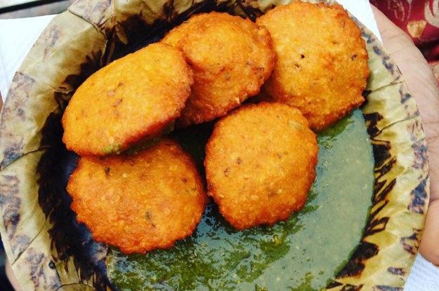 22 Amazing Street Foods That Are Each A Damn Good Reason To Visit Kolkata