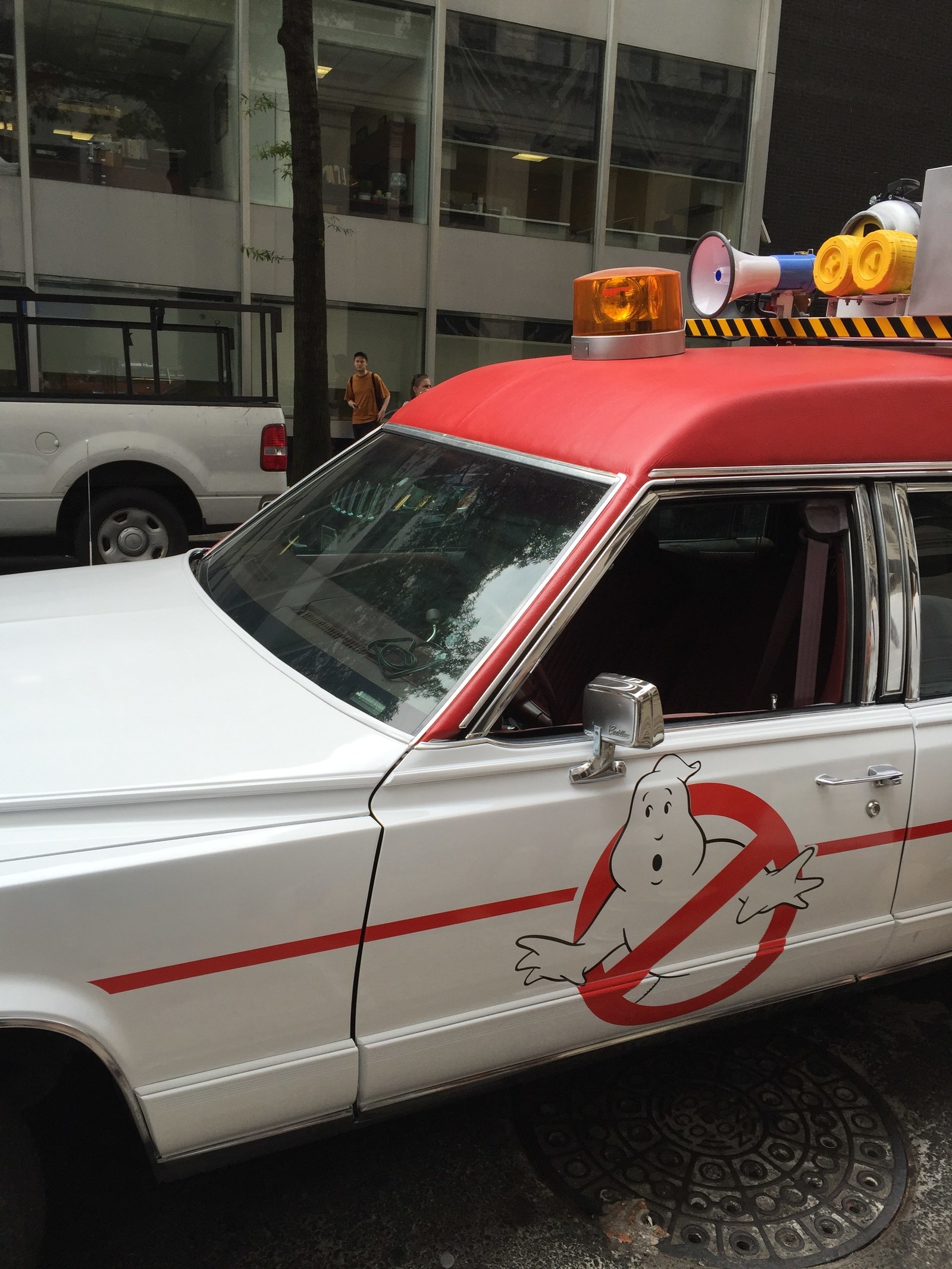 ghostbusters car siren sound