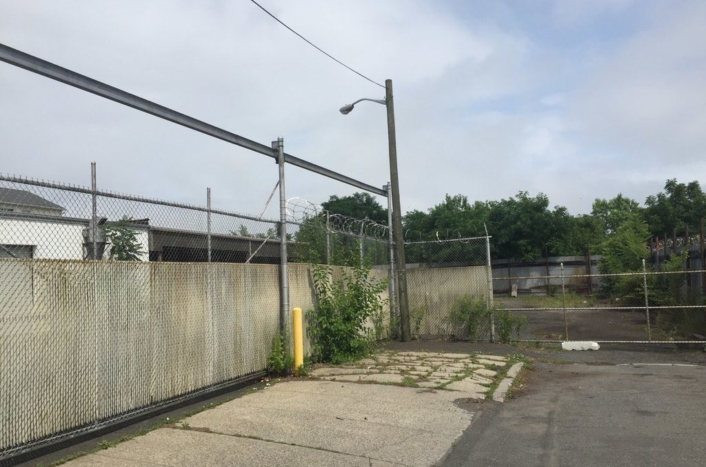 The abandoned warehouse lot of the proposed Muslim community center