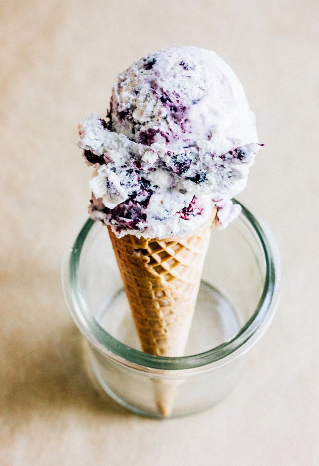 No-Churn Blueberry Pie Ice Cream