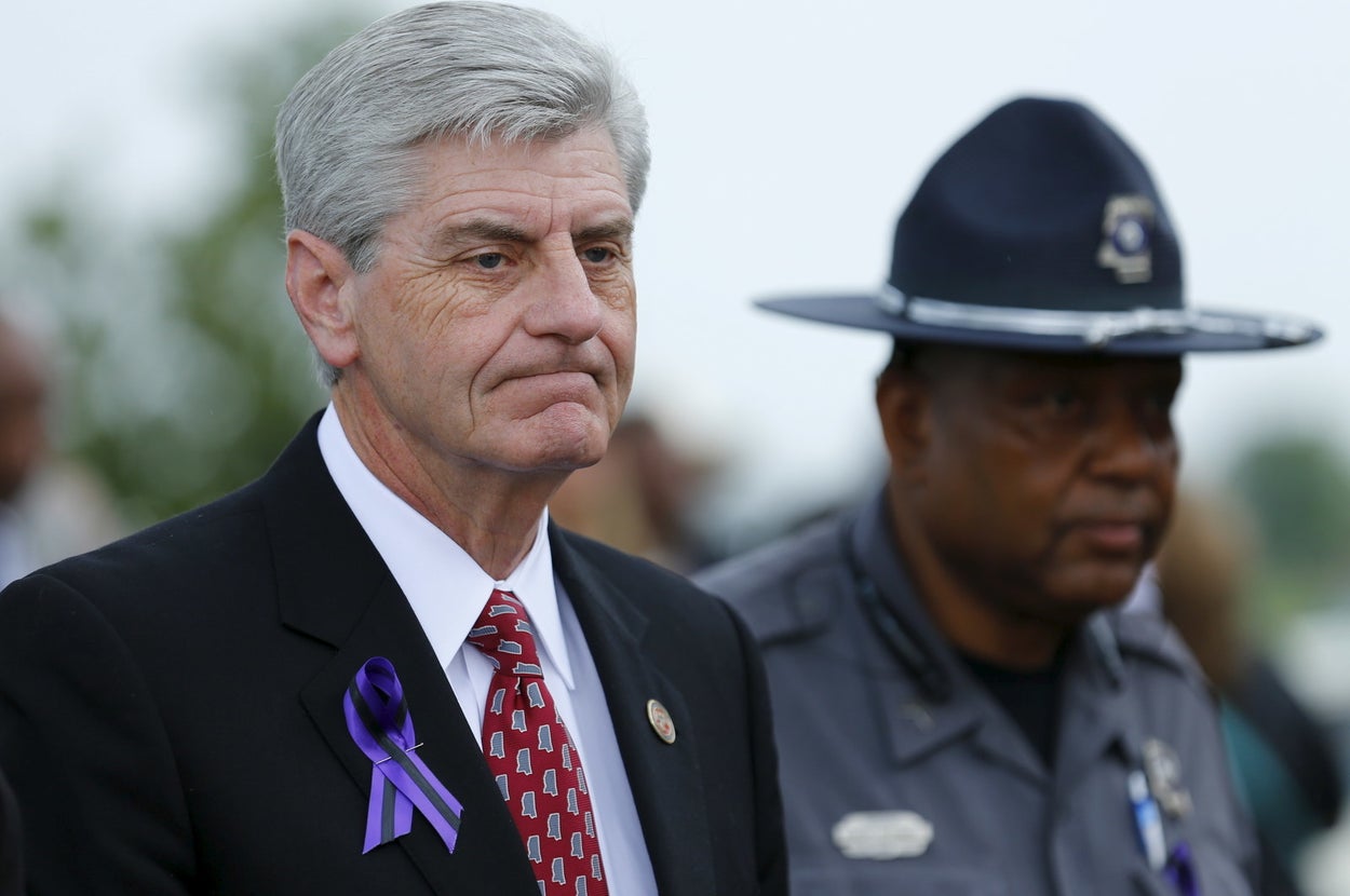 Mississippi Governor Asks Appeals Court To Allow Enforcement Of Anti ...