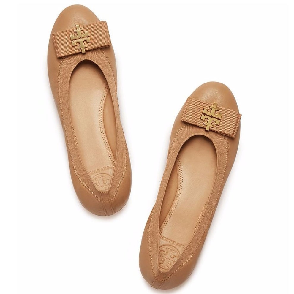 42 Pairs Of Wedding Flats To Keep You Comfy & Cute On Your Big Day