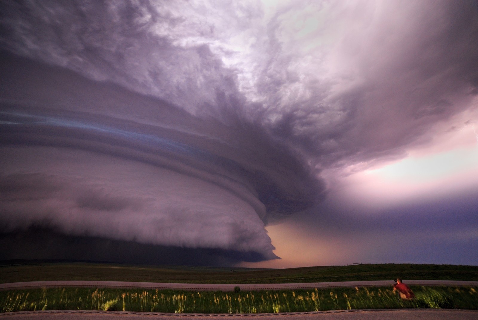 14 Terrifyingly Beautiful Pictures From Tornado Alley