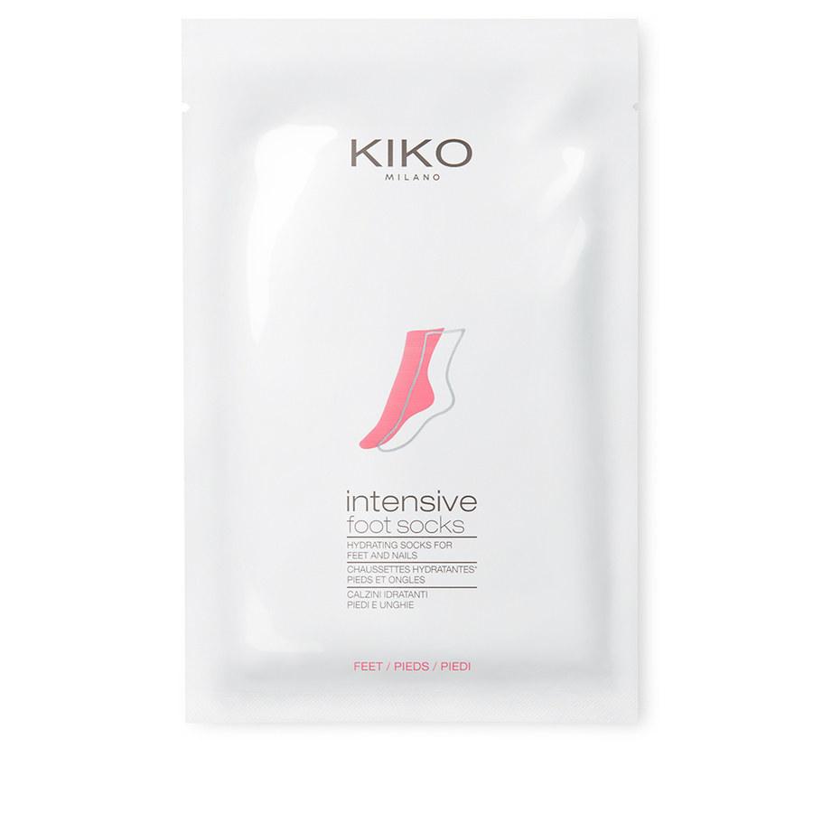 I'm not talking about the callus-peeling socks (although they have a cult following!) I'm talking about a nice soothing foot mask. I like to keep mine in the fridge for the ultimate cooling effect.