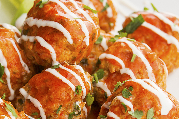 These Slow Cooker Buffalo Chicken Meatballs Are Absolutely Incredible