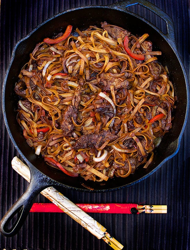 Chinese Fun Noodles with Beef