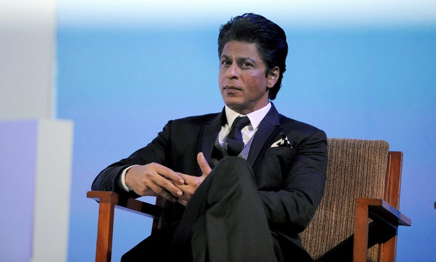 Yesterday, at the launch of debutante author Gunjan Jain's book "She Walks, She Leads", Shah Rukh Khan made a speech taking about trailblazing women, and crediting the women in his life.