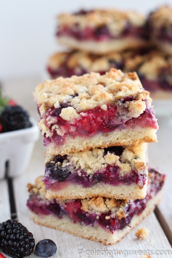 This simple recipe uses the same mixture for the the crust and topping. Recipe here.