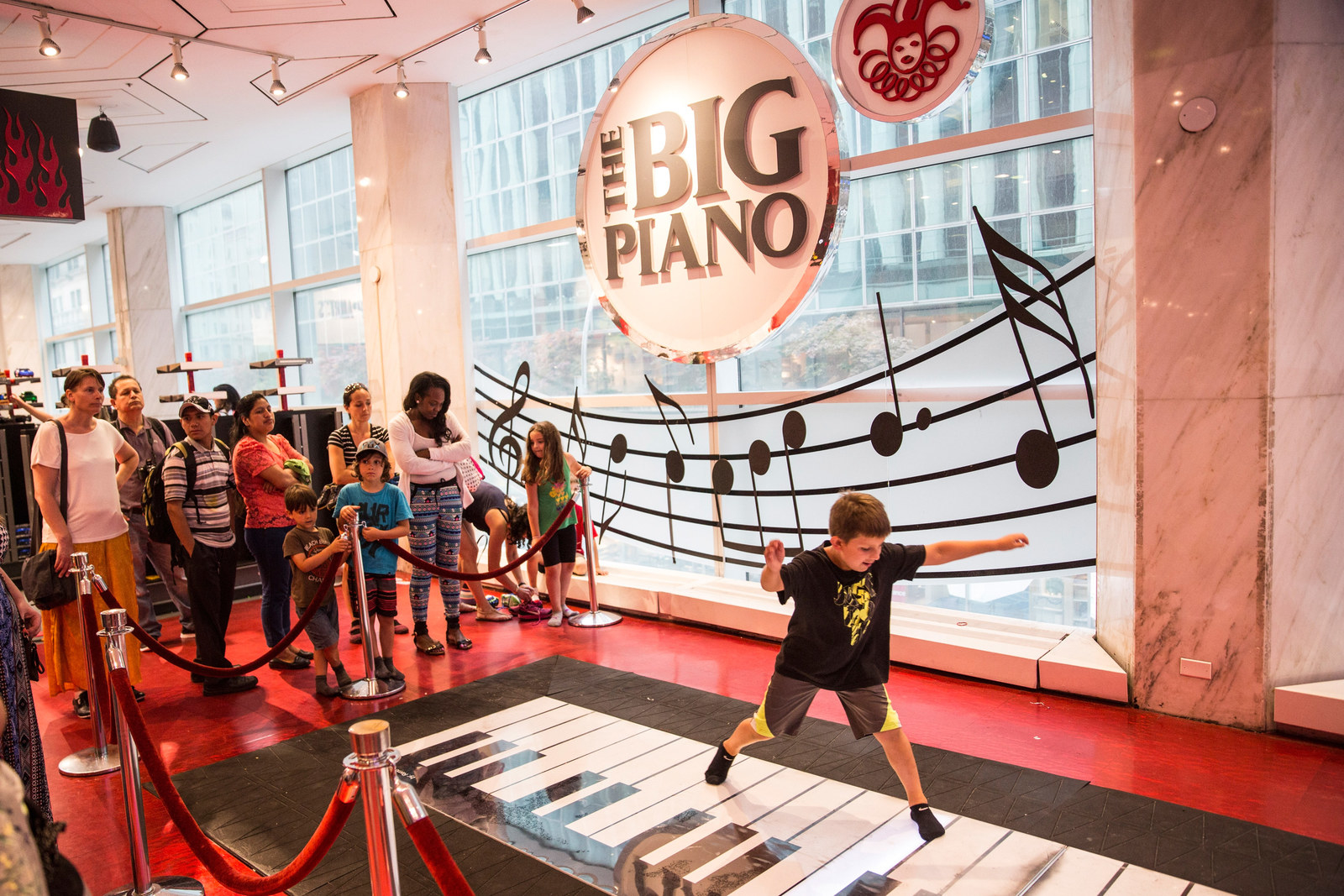 Fao schwarz toy best sale store