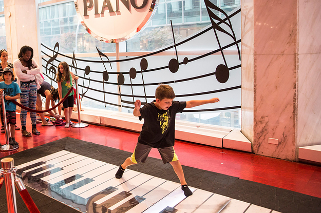 Under Armour Takes Former FAO Schwarz Store on Fifth Avenue - WSJ