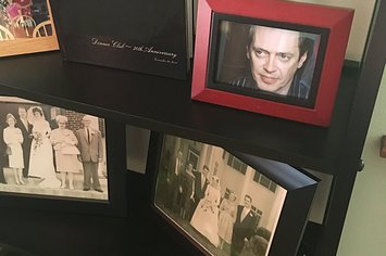 This Guy Replaced Family Photos With Pictures Of Steve Buscemi And