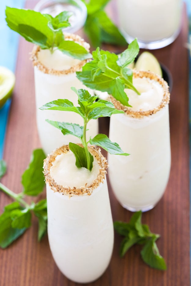 Toasted Frozen Coconut Mojitos