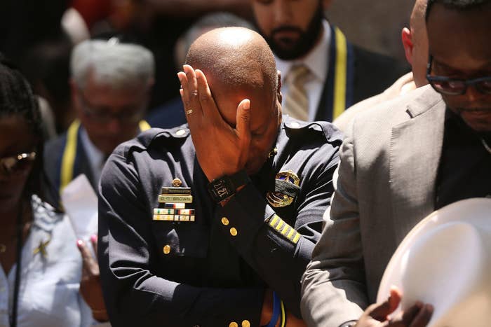 22 Of The Most Powerful Photos Of This Week