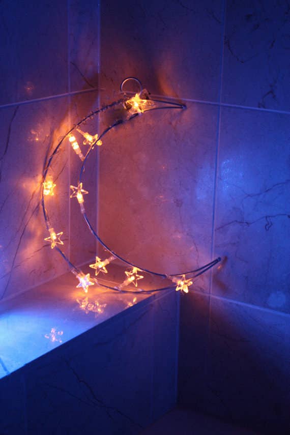 23 Easy Ways To Turn Your Room Into A Cosmic Getaway