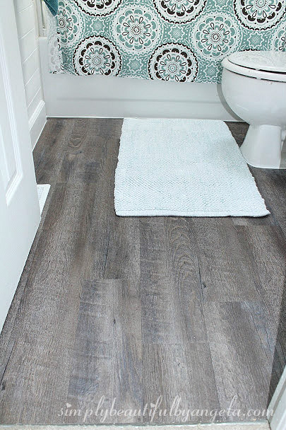 blogger&#x27;s bathroom with the flooring