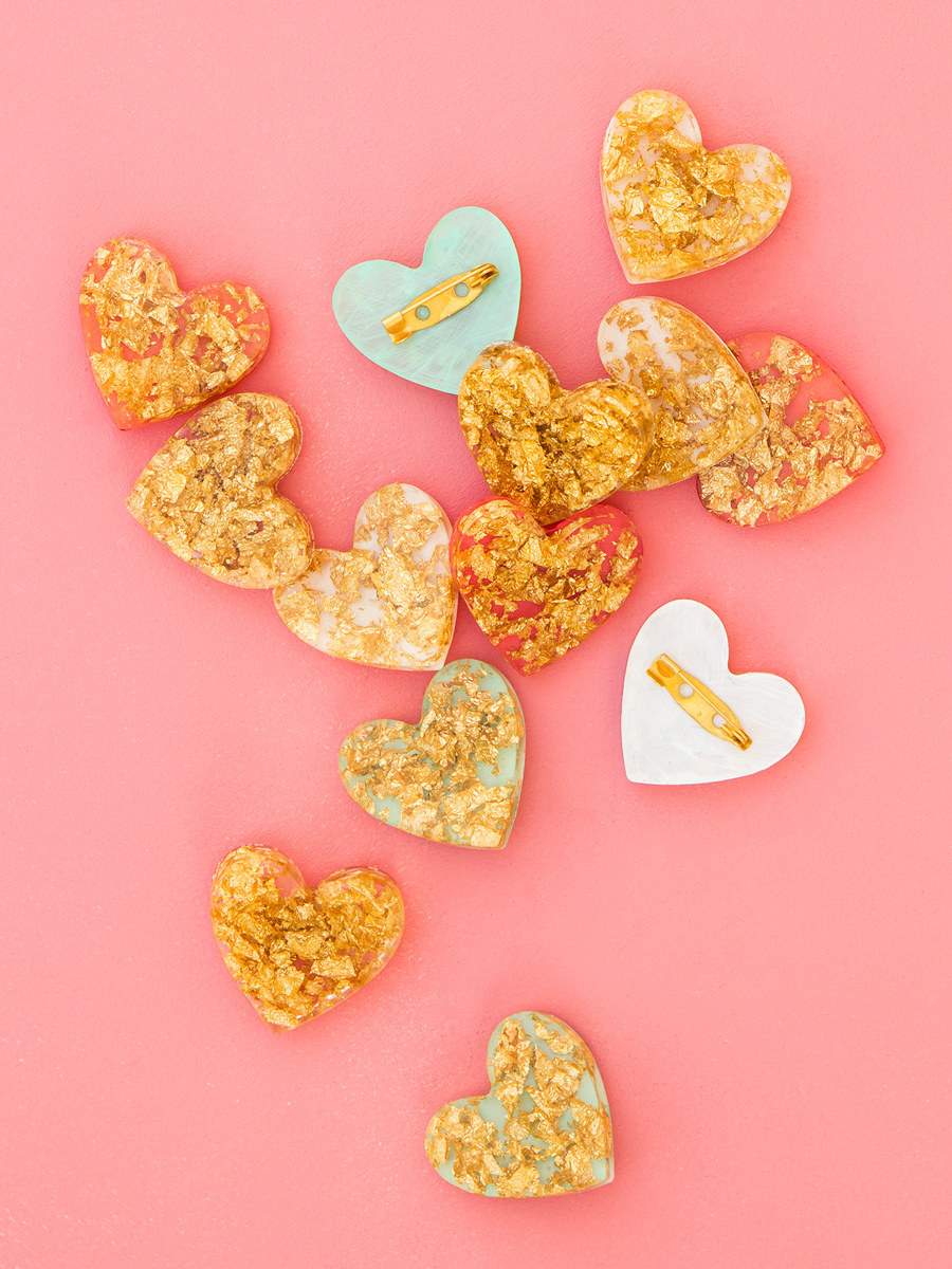 Get the tutorial at Sarah Hearts.