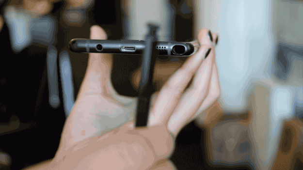 The stylus is an accessory that enhances your input precision. It's great for highlighting text or magnifying tiny notations at the bottom of a PDF document. But it isn't exactly conducive to a truly on-the-go lifestyle.You wouldn't ever use a stylus while walking on the street or in a standing room-only bus. You might, however, use it in meetings or in the back of an Uber. If you're a busy businesswoman (or man) who does a lot of work on their phone, the Galaxy Note is a mobile device that will absolutely up your productivity.