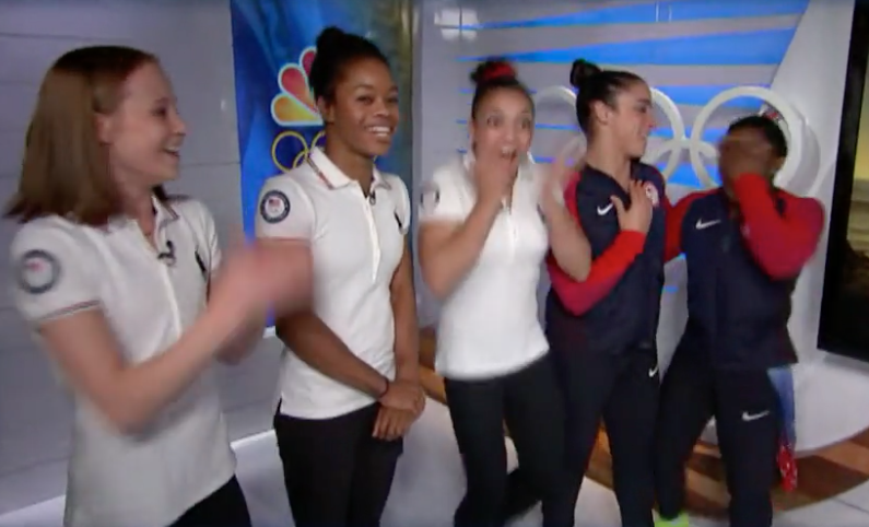 The Gymnastics Team Getting Surprised By Zac Efron Is Seriously The ...