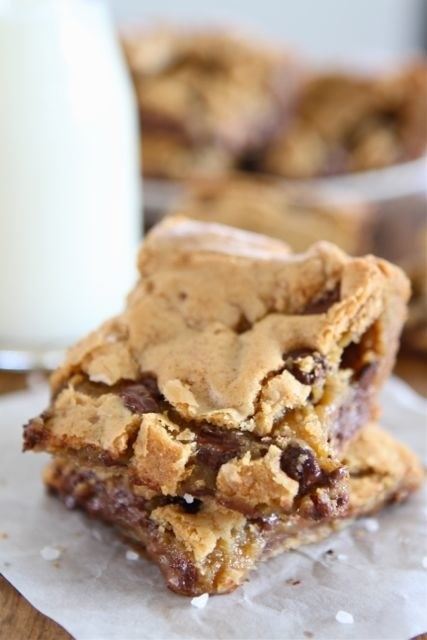 Chocolate Chip Salted Caramel Cookie Bars