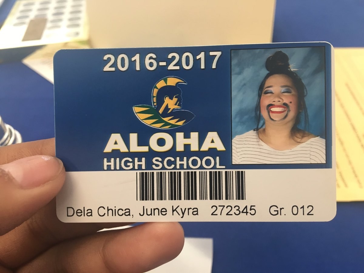 This Girl Just Slayed Everyone Elses School Ids With This Amazing Mulan Photo 6486