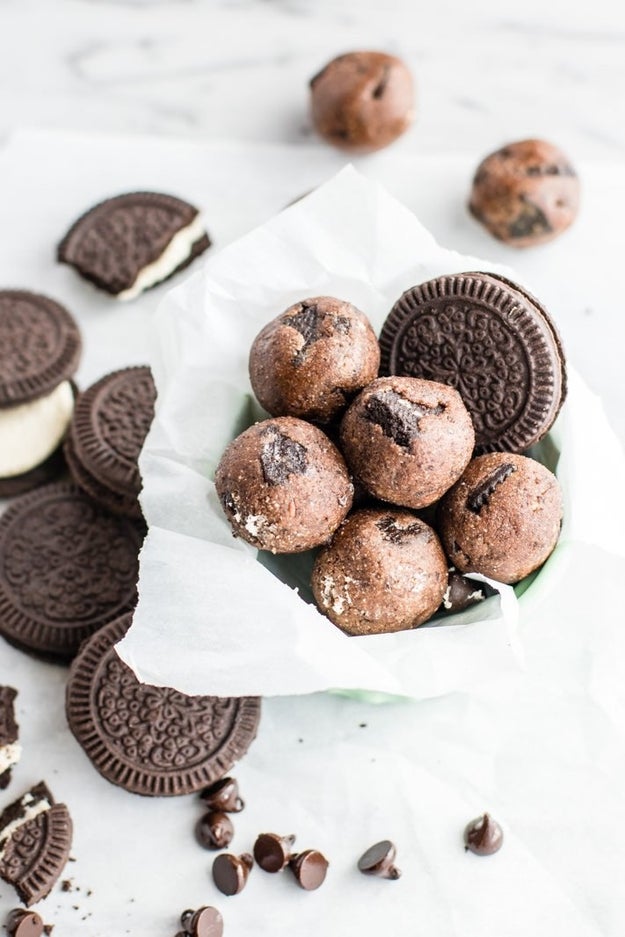 Mint Chocolate Chip Oreo Bites