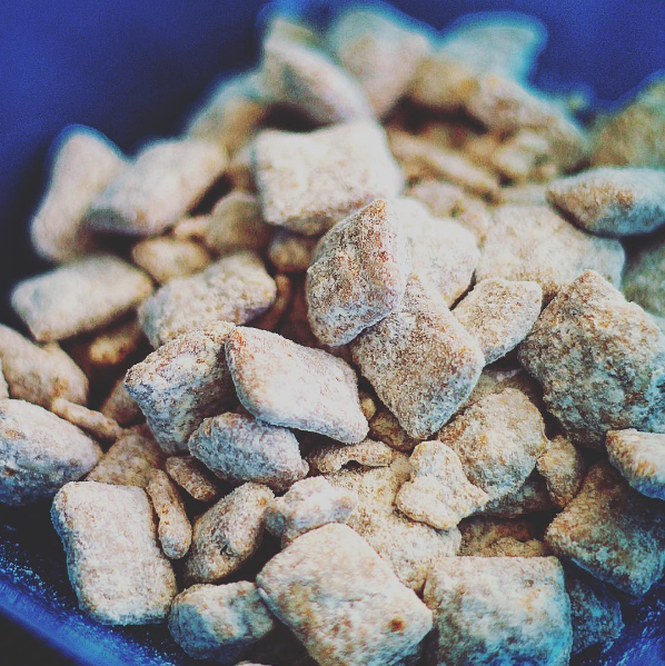 A perfectly dusted bowl of Puppy Chow.