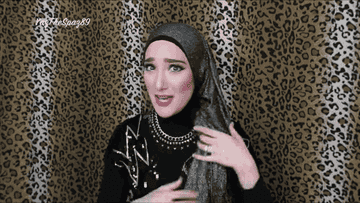 Meet The Muslim Youtuber Who S Proving Modesty Can Be Fashionable The most influential hijabi fashion vlogger | glamour profiles tahir is proud of being a british muslim and talks about the importance of religious freedom in the uk. muslim youtuber who s proving modesty