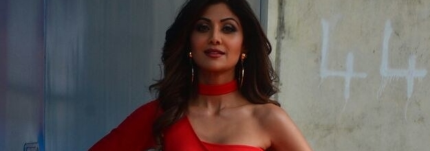 Shilpa Shetty Fucking Fucking Fucking Boys Fucking Fucking - Literally Just 4 Pictures Of Shilpa Shetty Looking Like An Ageless Deity