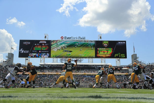 The NFL returned this weekend, and with it came another jaw-dropping performance from the Green Bay Packers' Aaron Rodgers.