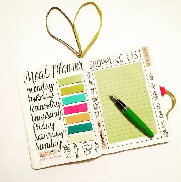 How To Make A DIY Bullet Journal - Best Personal Planner