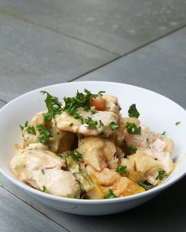 Slow Cooker Chicken & Biscuits