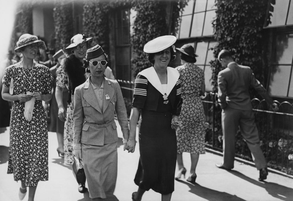 28 Stunning Photos Of London Street Style Through The Decades