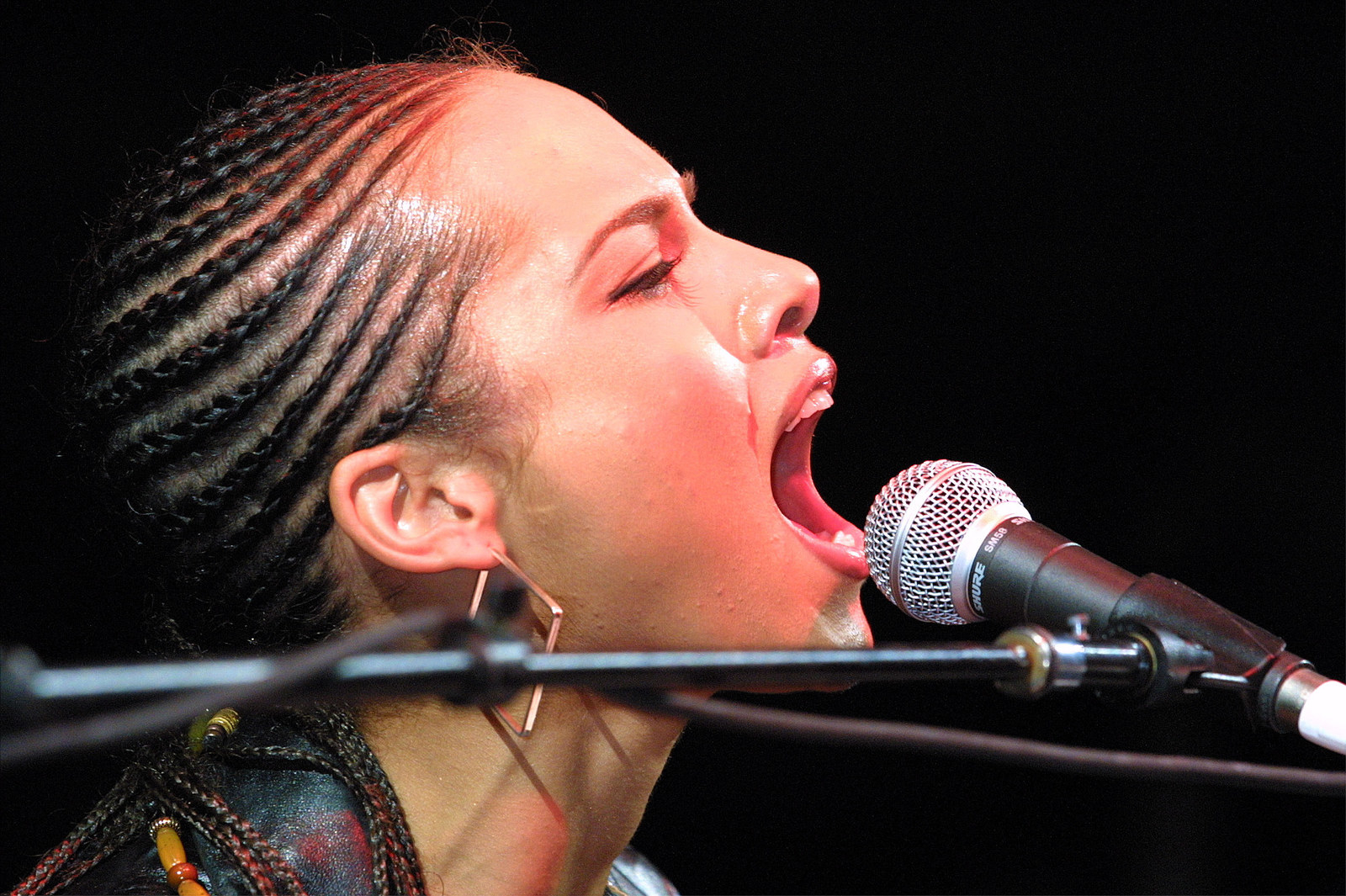 How Alicia Keys Changed The Conversation About Her Image, image size:1600x1065