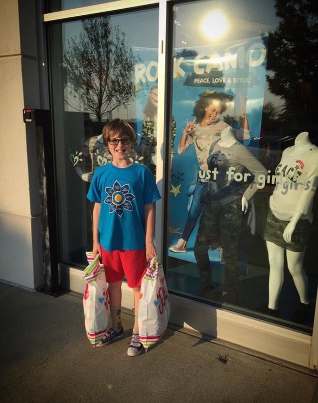 A Mom Thanked A Girls' Clothing Store For Making Her Gender-Nonconforming  Kid Feel Welcome