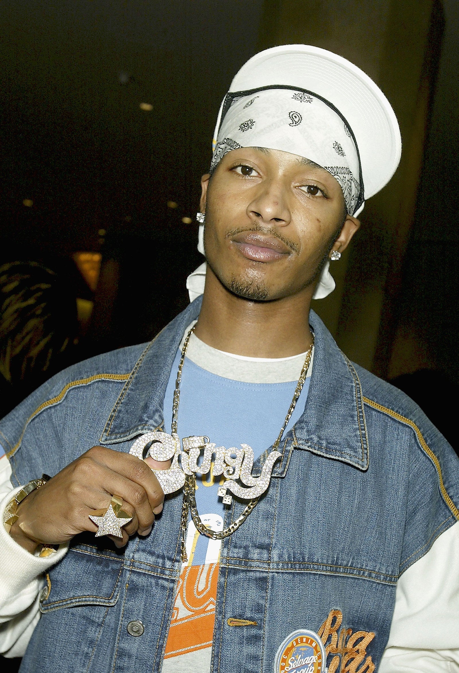 chingy showing his chain