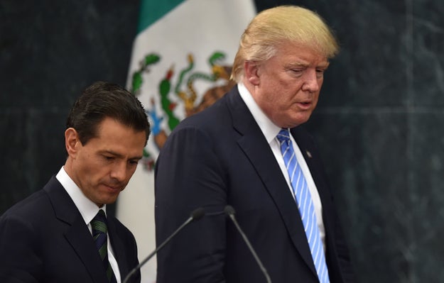 No ha sido una buena semana para el presidente mexicano Enrique Peña Nieto.